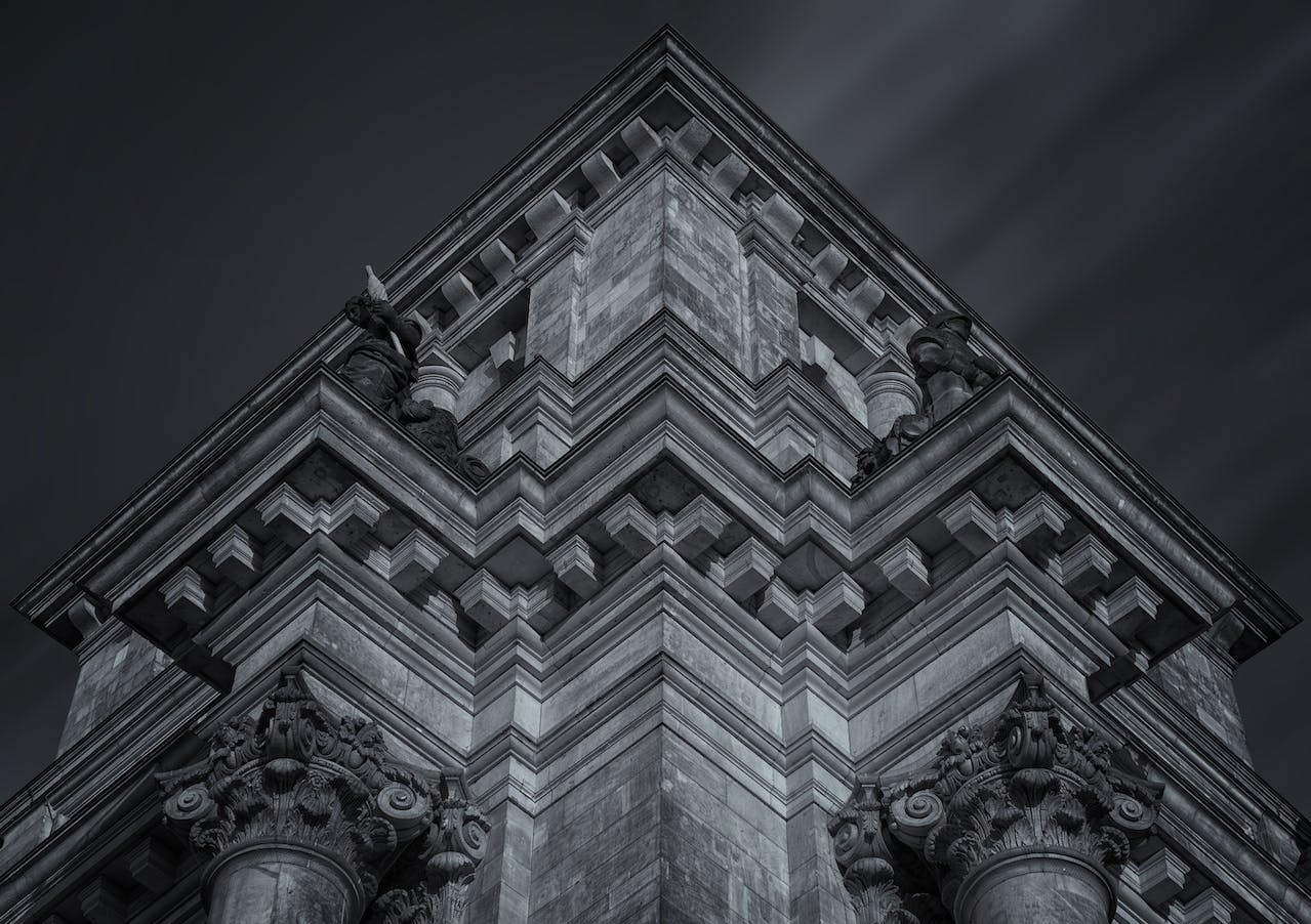 Ein riesiges Sonnensegel wird winzige Raumfahrzeuge antreiben, um sie abzufangen